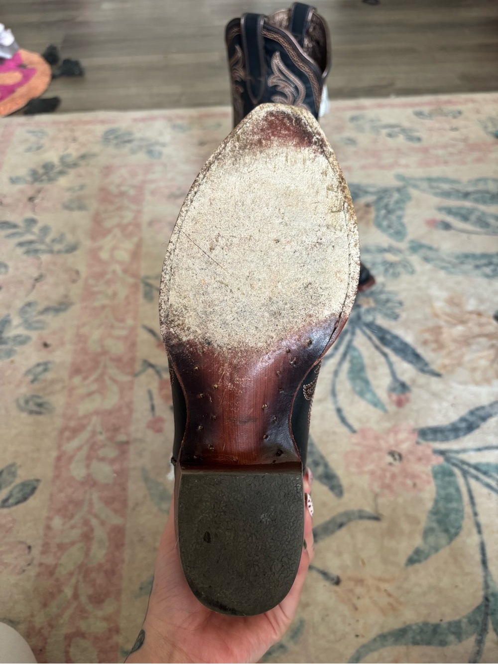 Women’s Ariat Cowboy Boots - Picture 3 of 3